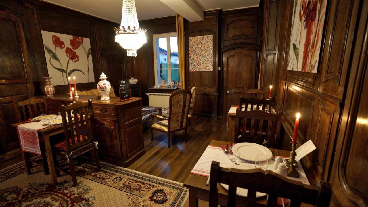 Bed and Breakfast Au Chapitre Rozoy-sur-Serre Екстер'єр фото