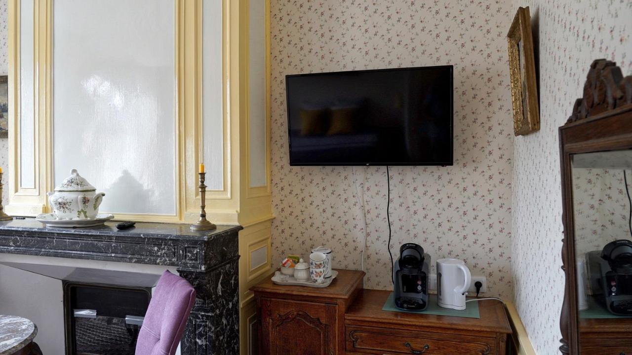 Bed and Breakfast Au Chapitre Rozoy-sur-Serre Екстер'єр фото